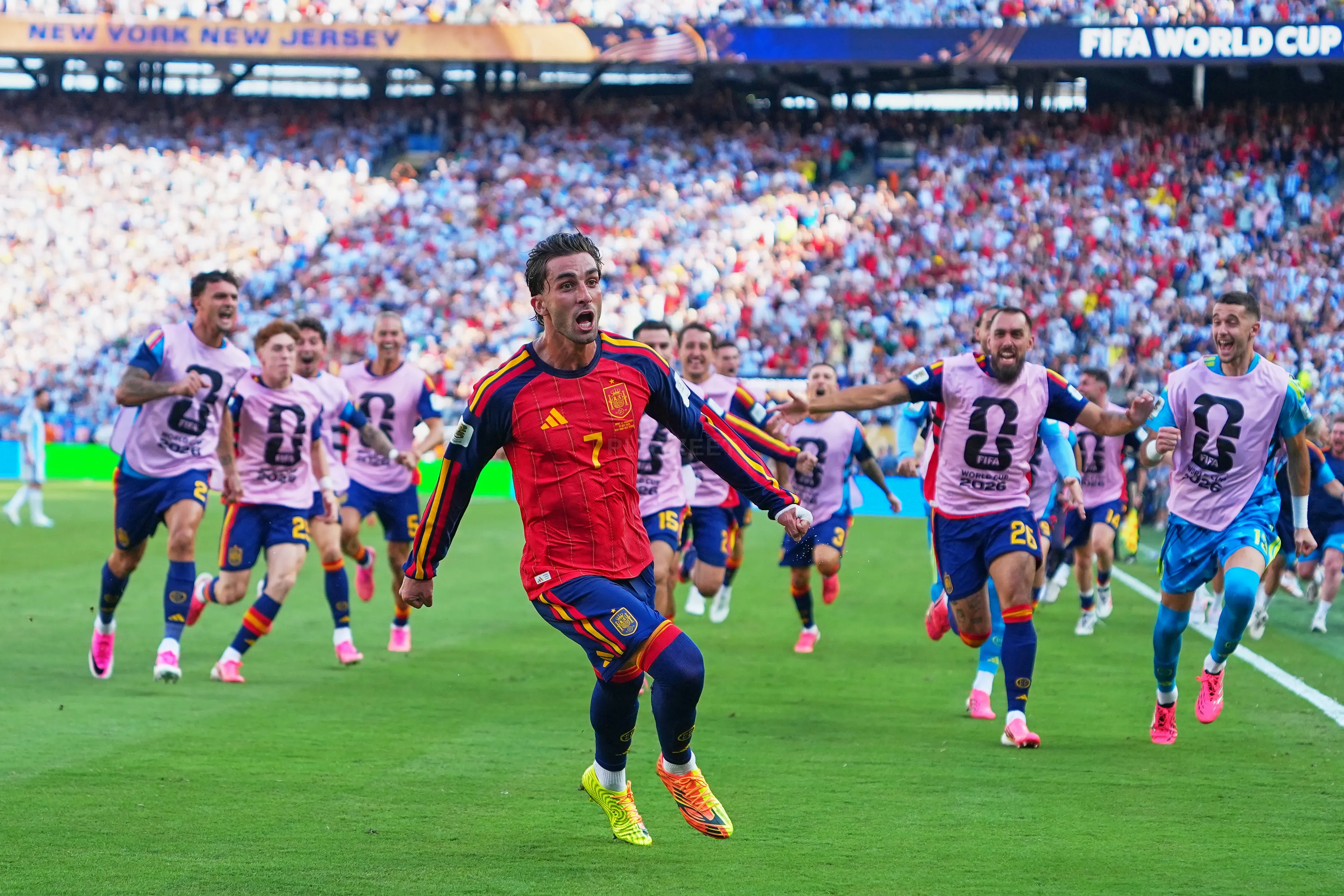 playzeet bet website for livescoes NewYork News Daily Ferran Torres scores the only goal of the 2026 World Cup final in the 106th minute.